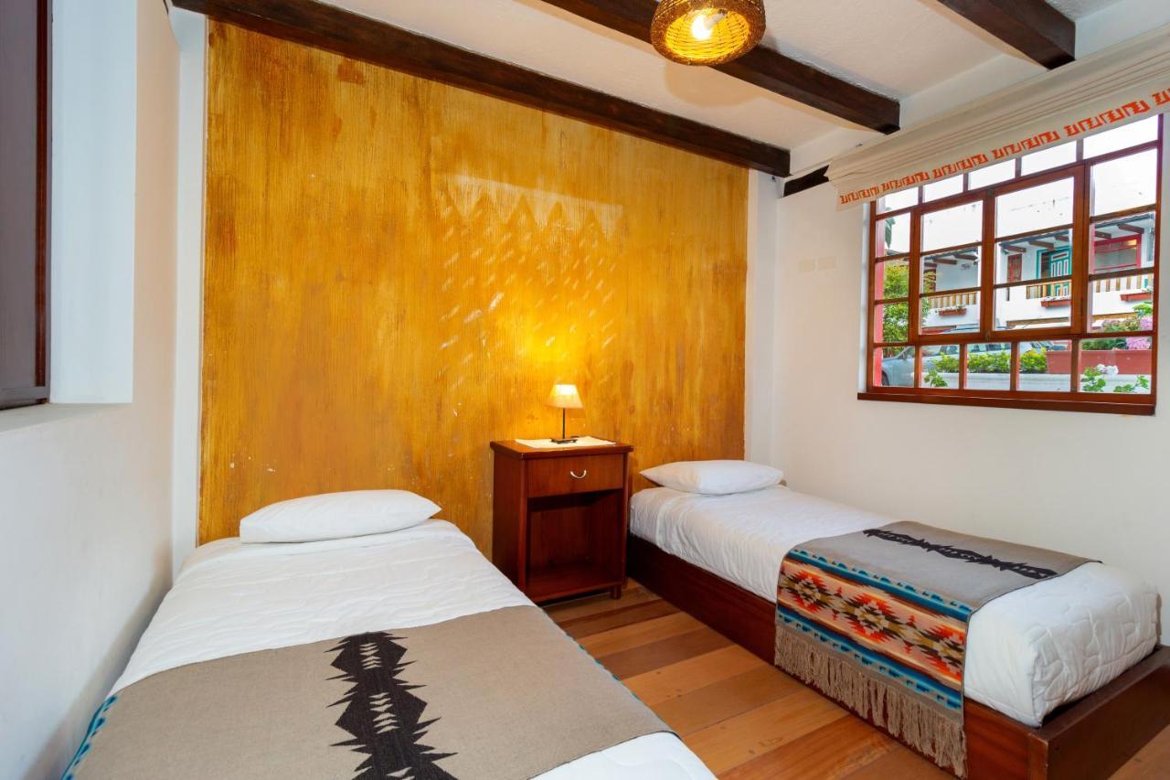 Hotel Acoma Otavalo Zewnętrze zdjęcie