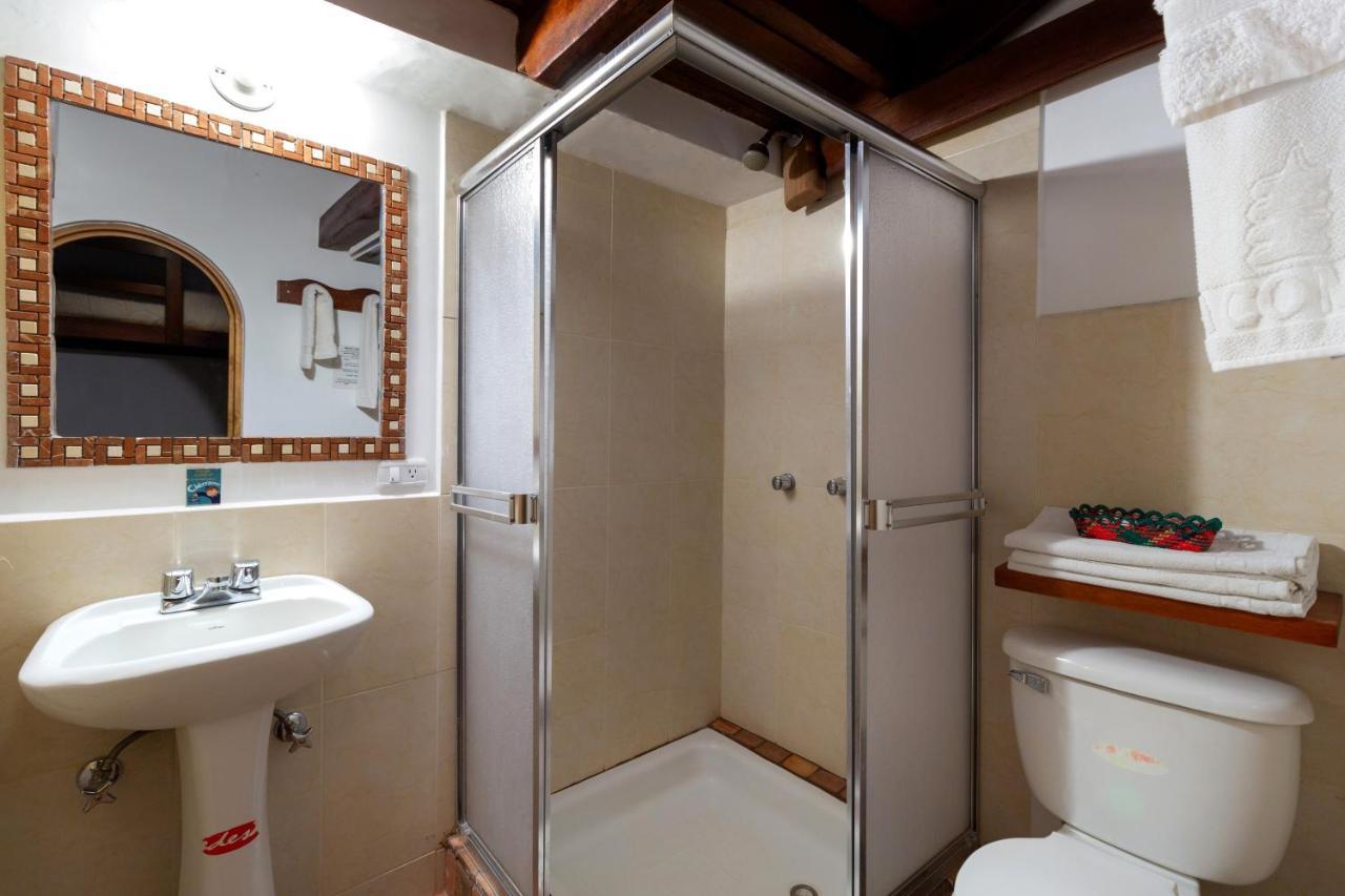 Hotel Acoma Otavalo Zewnętrze zdjęcie